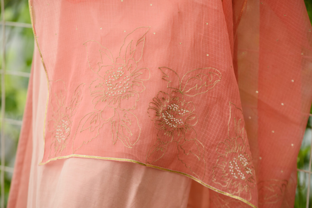 exquisite kurta set - Image 3