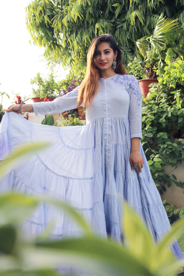 Floral Embroidered Straight Kurta